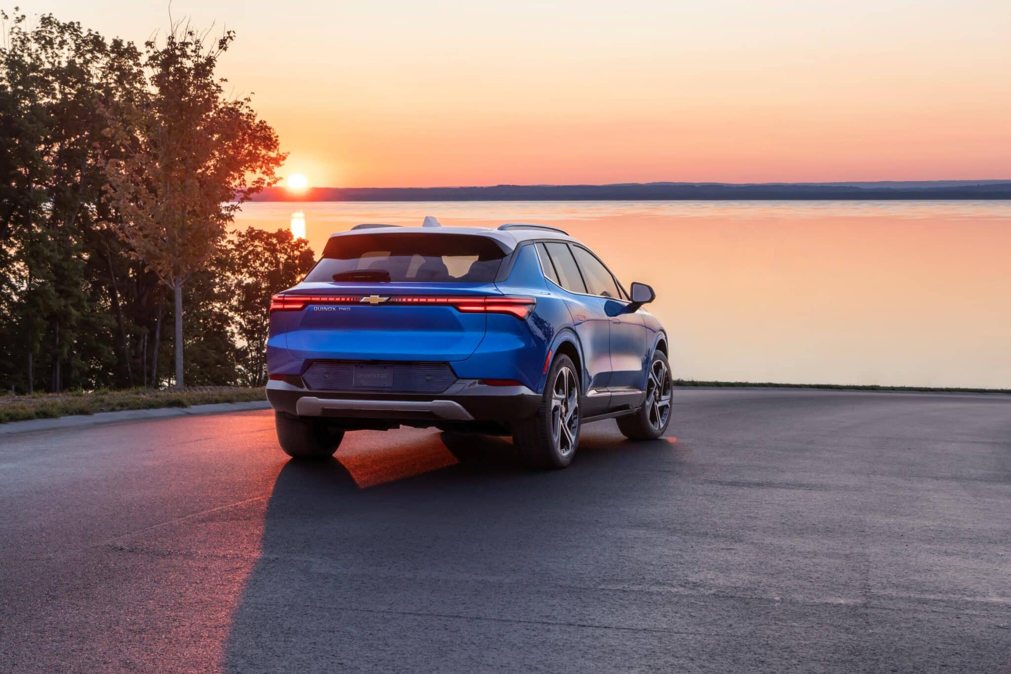 2024 Chevy Equinox EV 3LT 1 1 scaled