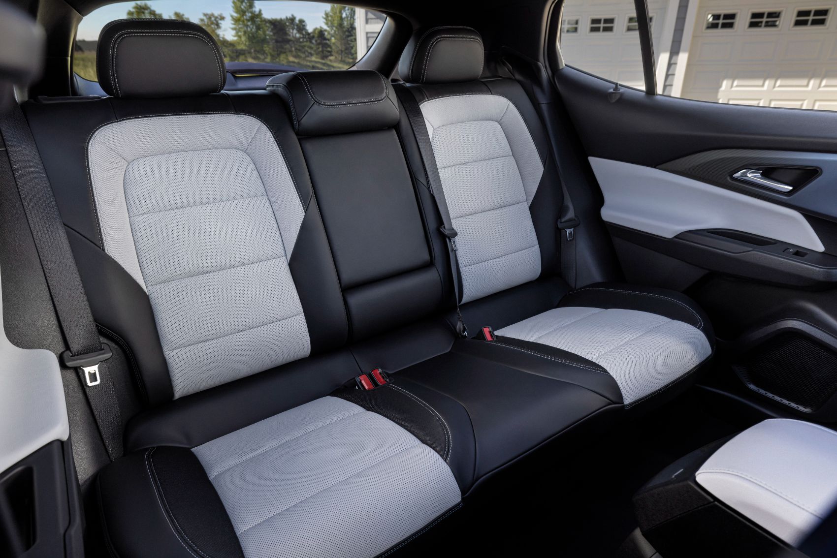 2024 Chevy Equinox EV 3LT 10