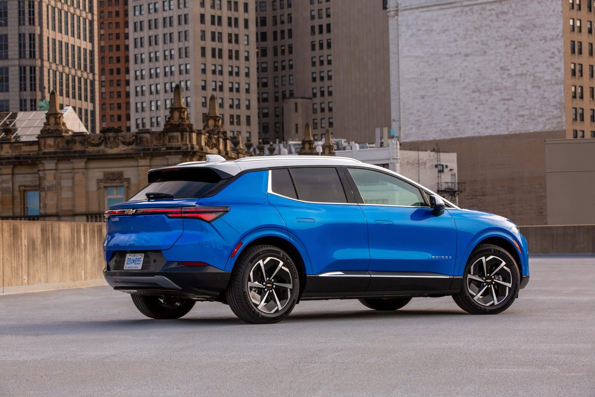 2024 Chevy Equinox EV 3LT 9 1 scaled