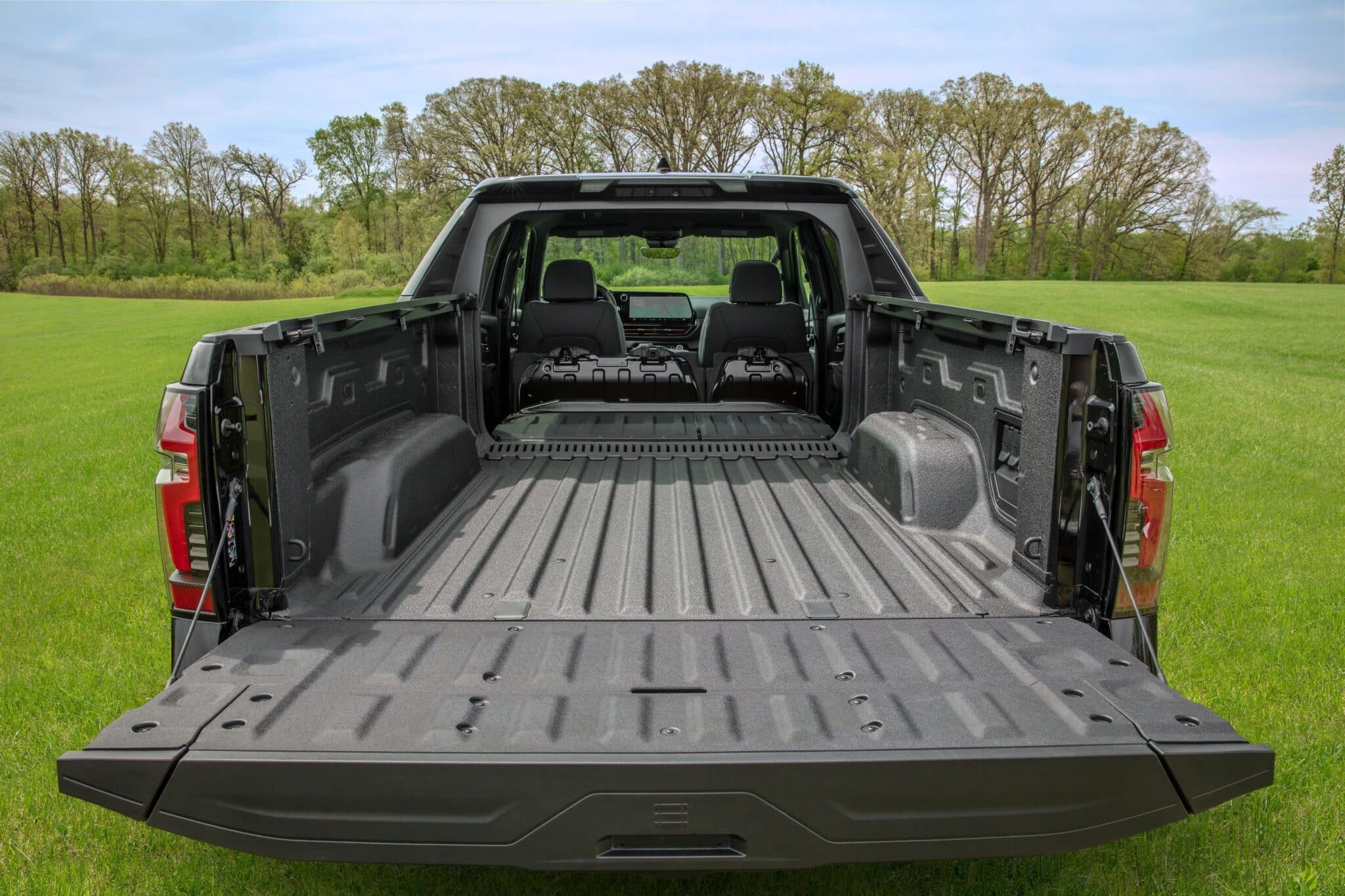 2024 Chevy Silverado EV RST 3 scaled