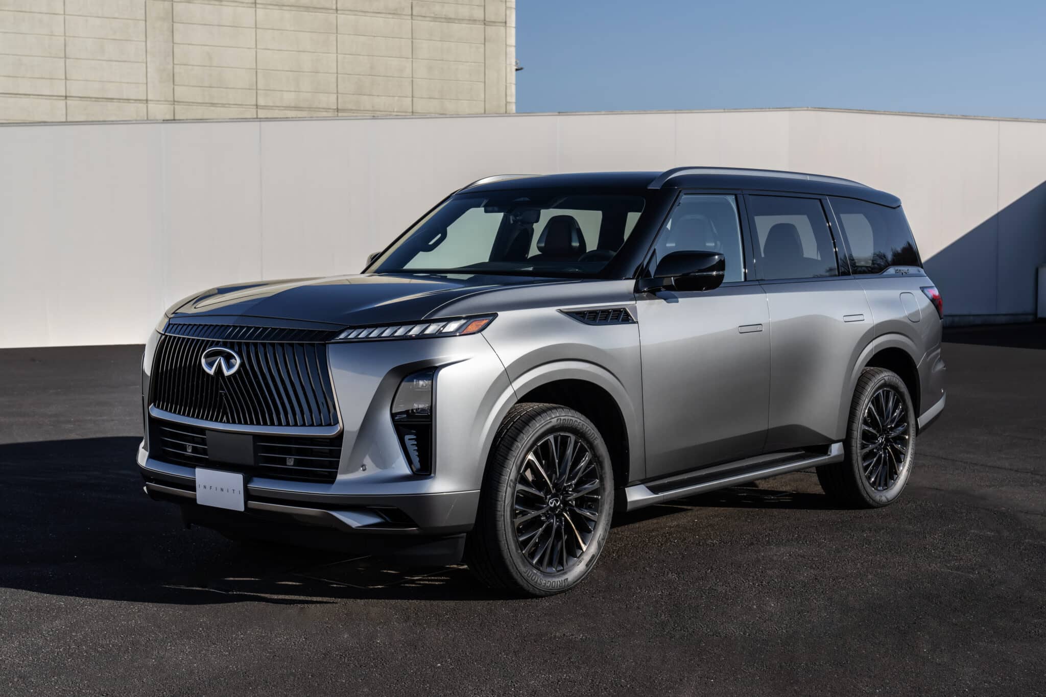2025 Infiniti QX80.