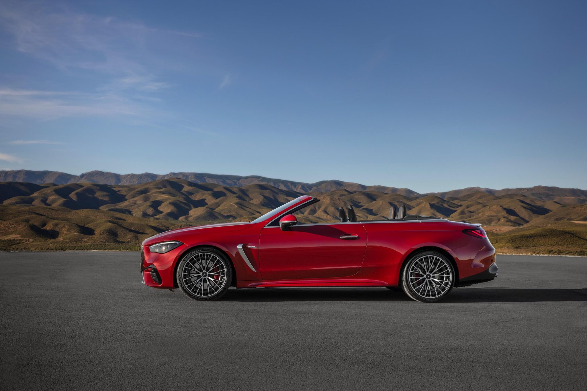 2025 Mercedes AMG CLE 53 Cabriolet 11 scaled