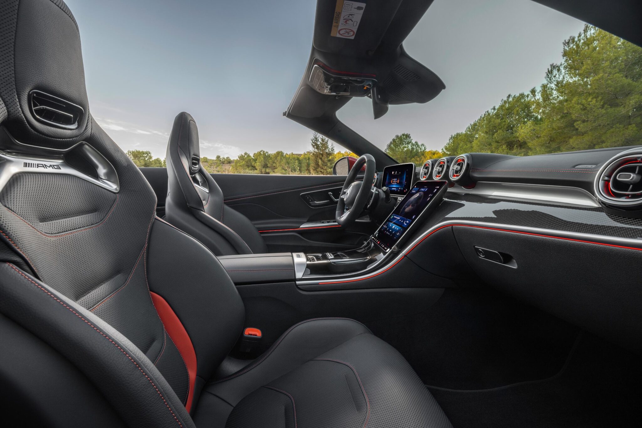 2025 Mercedes AMG CLE 53 Cabriolet 16 scaled