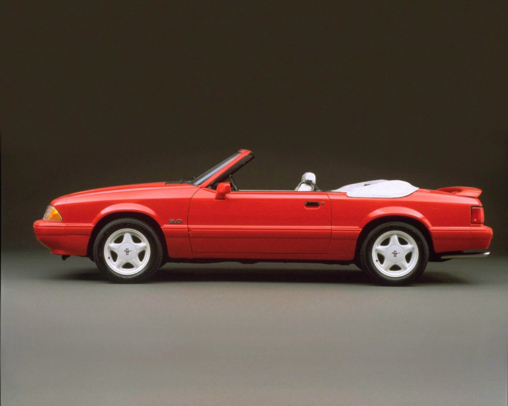 92 FordMustang