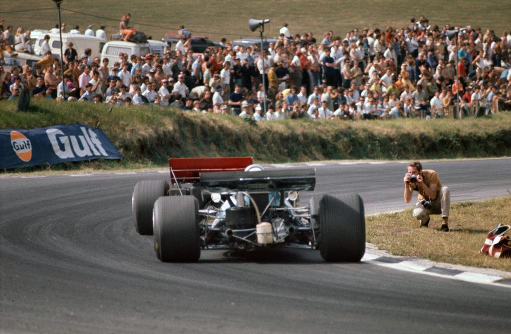 1970 British Grand Prix, Brands Hatch, England. July 16th - 18th1970. Jochen Rindt (Lotus 72C-Ford) in 1st position. Ref: 70 GB 64. World Copyright: LAT Photographic. From Lotus 72 by Pete Lyons, published by Evro.